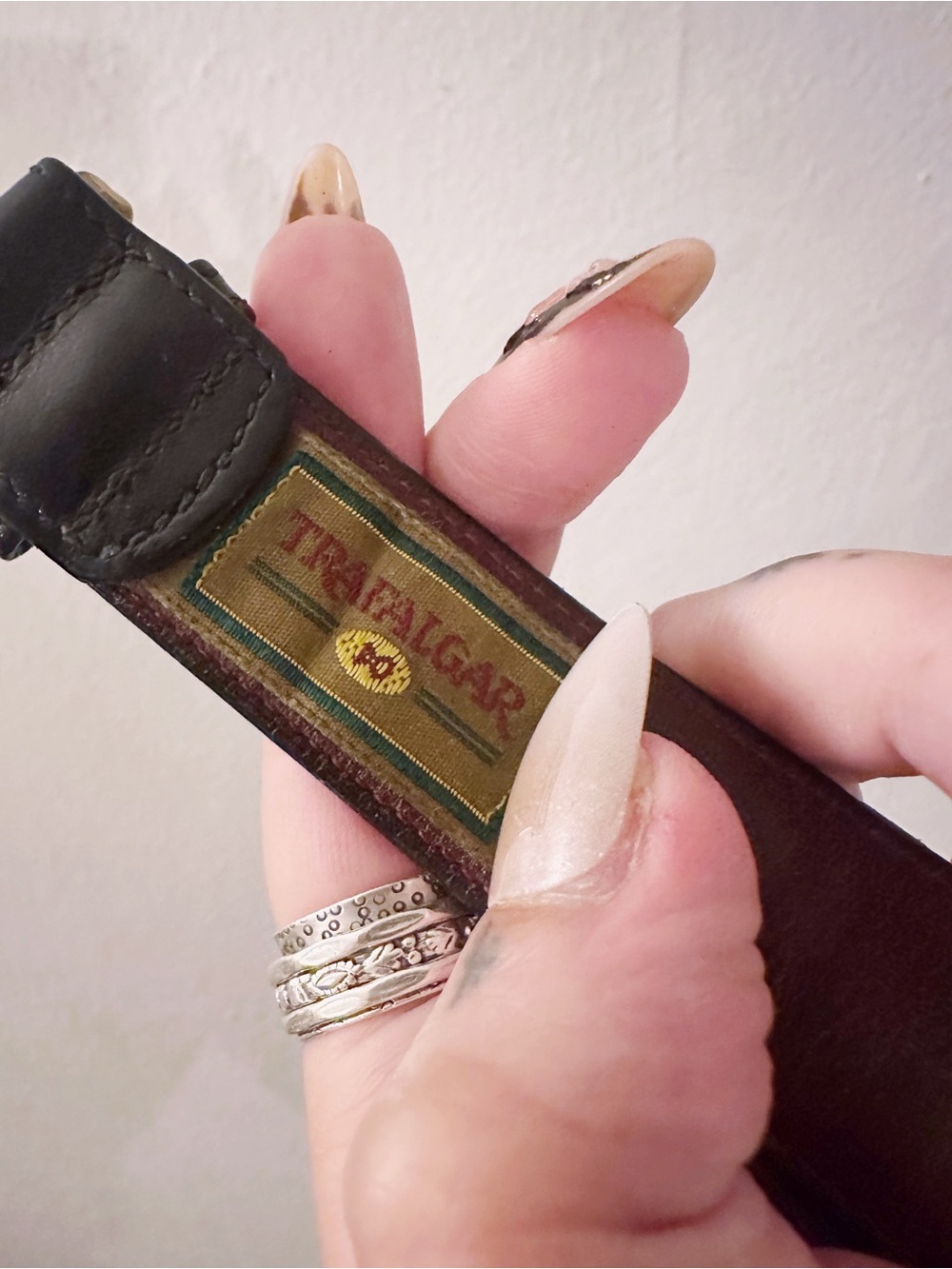 Vintage Trafalgar Leather Belt Black Gold Buckle - Picture 4 of 5
